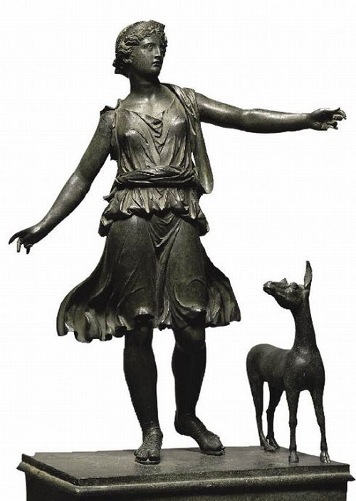 Artemis si ciuta